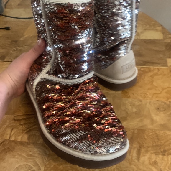 UGG sequined boots - Picture 2 of 6